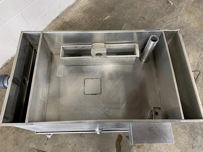 Used Goslyn 320 Grease Extractor