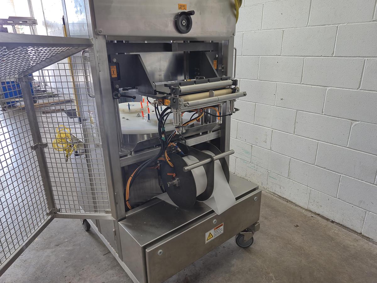 Used FoodTools CS-2100RFi Automatic Round Cake Slicer
