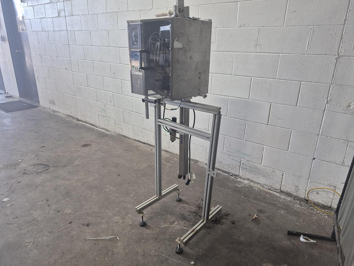 Used Marburg M-6-GT2 Neckband Applicator