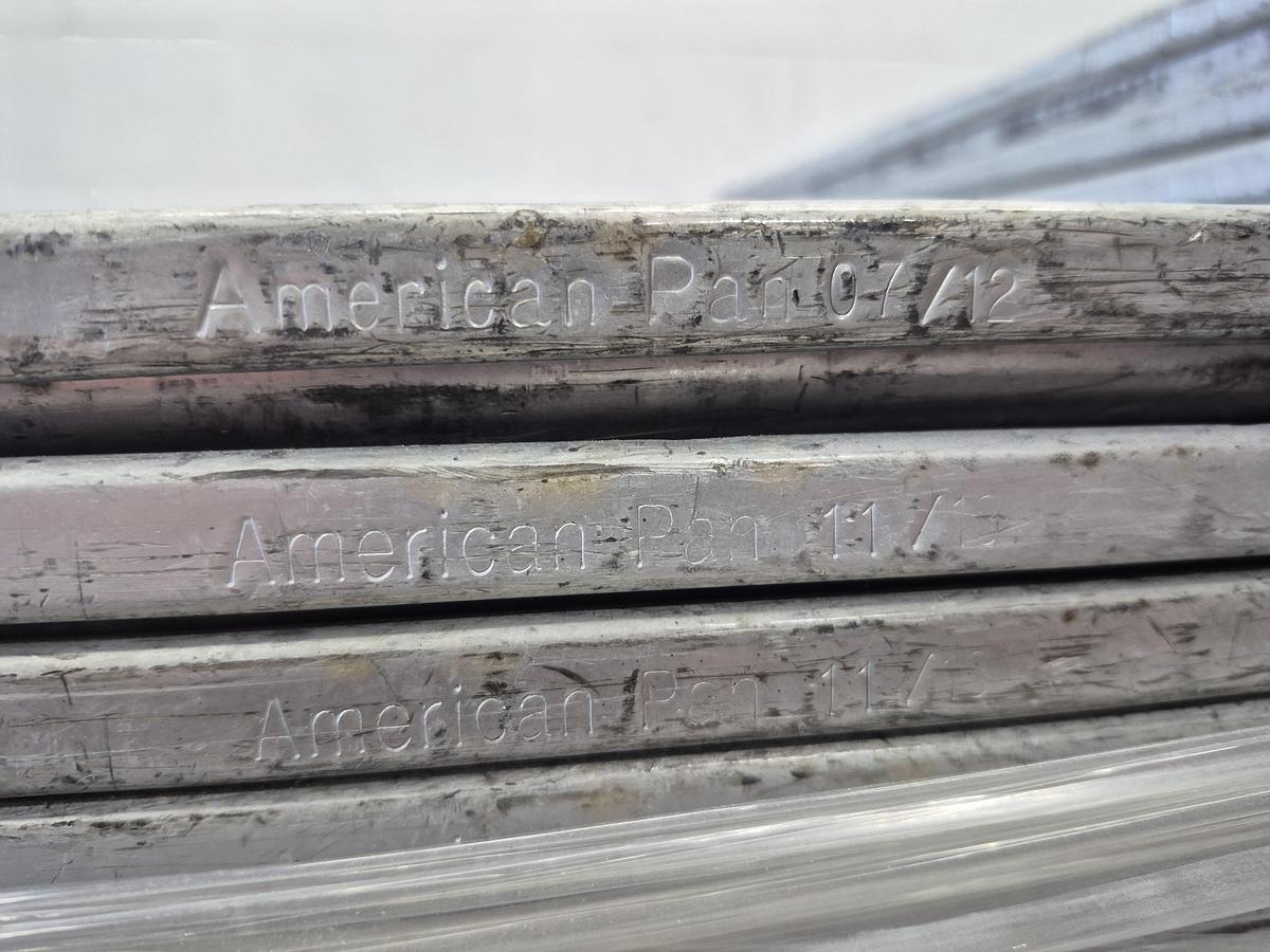 Used American Pan 20-Pocket Hamburger Bun Pan 