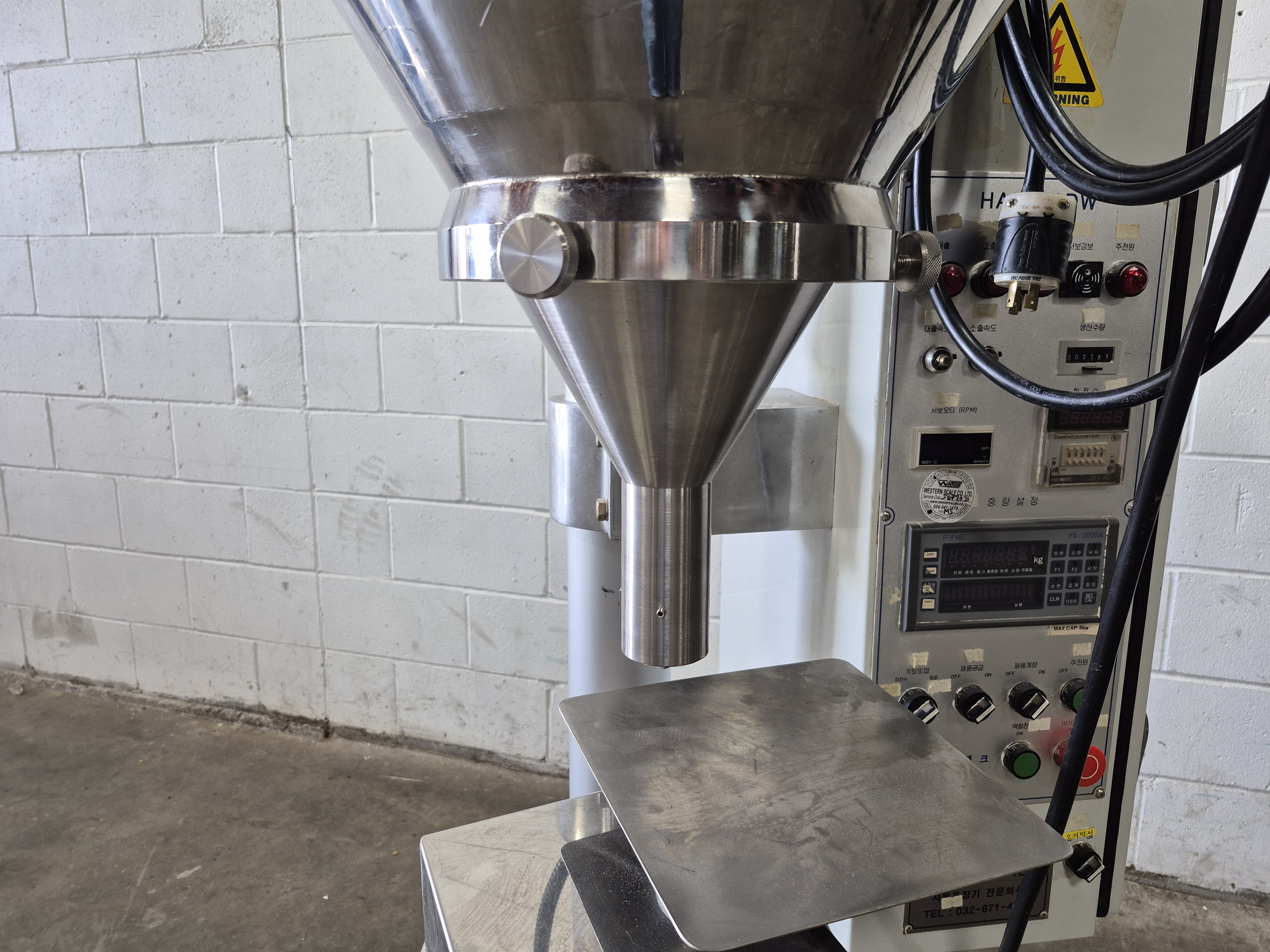 Used Hansaem HA-980 DW Powder Filler