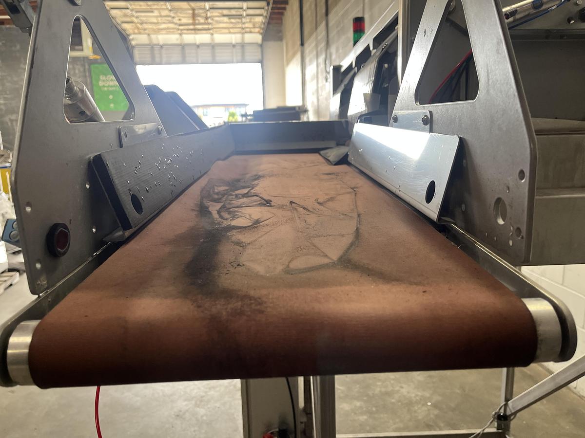 Used Hayley Manufacturing Diverting Conveyor System