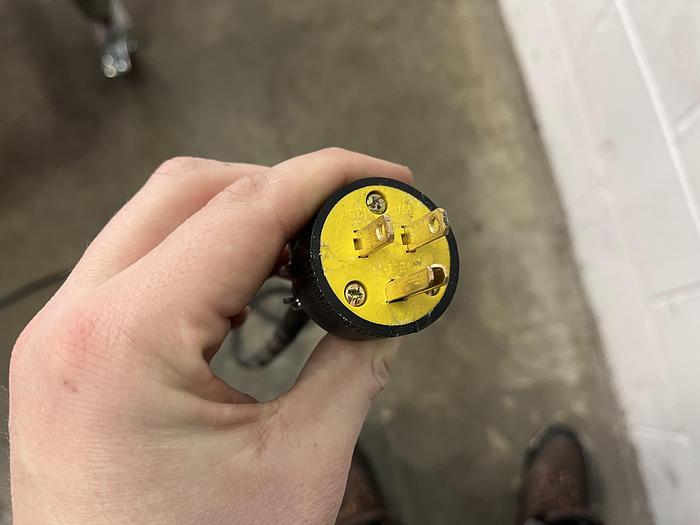 Used 4' Accumulation Table