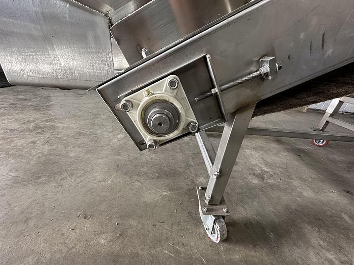 Used Incline Conveyor with Hopper