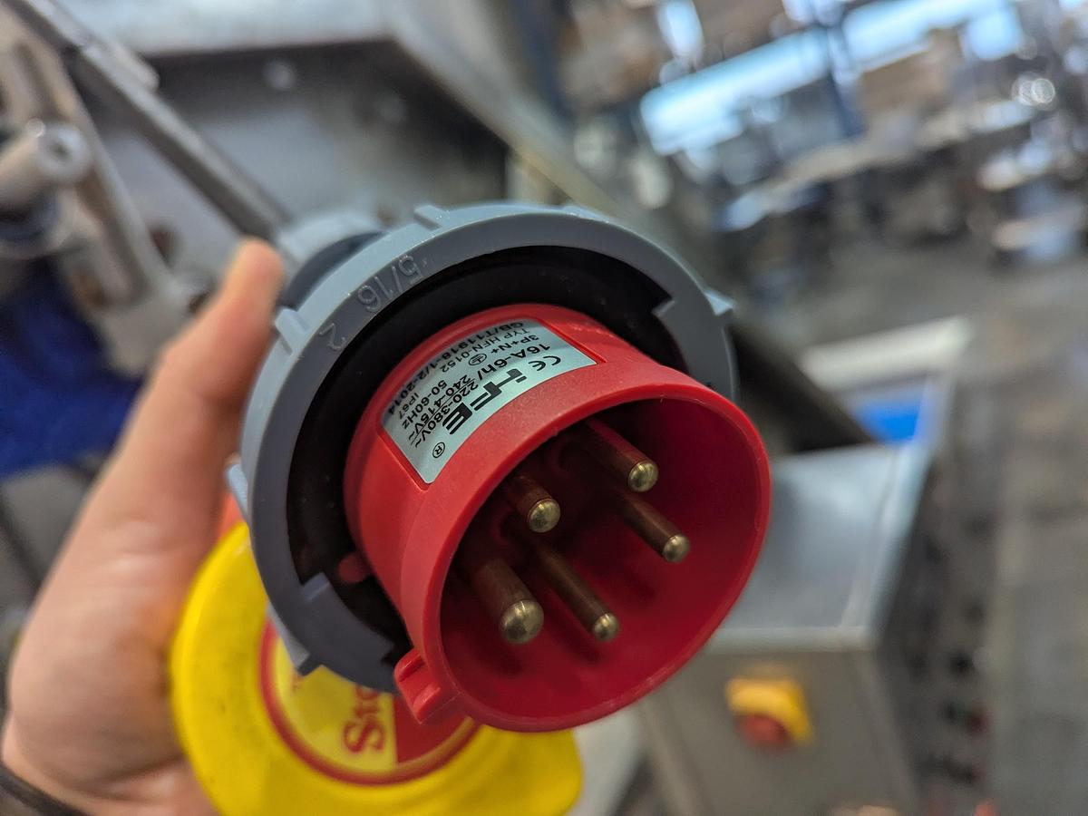 Used 5' High Incline Conveyor 