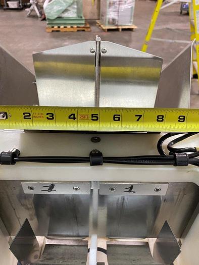 Used FoodTools CS-4 Cake Slicer