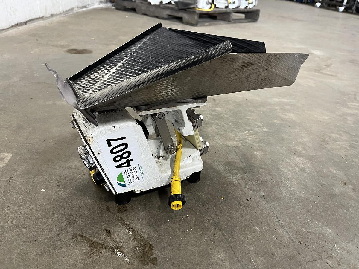 Used Eriez KHS-5 Vibratory Feeder