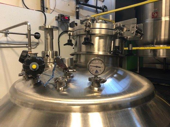 Used Lee 500LU Vacuum Kettle