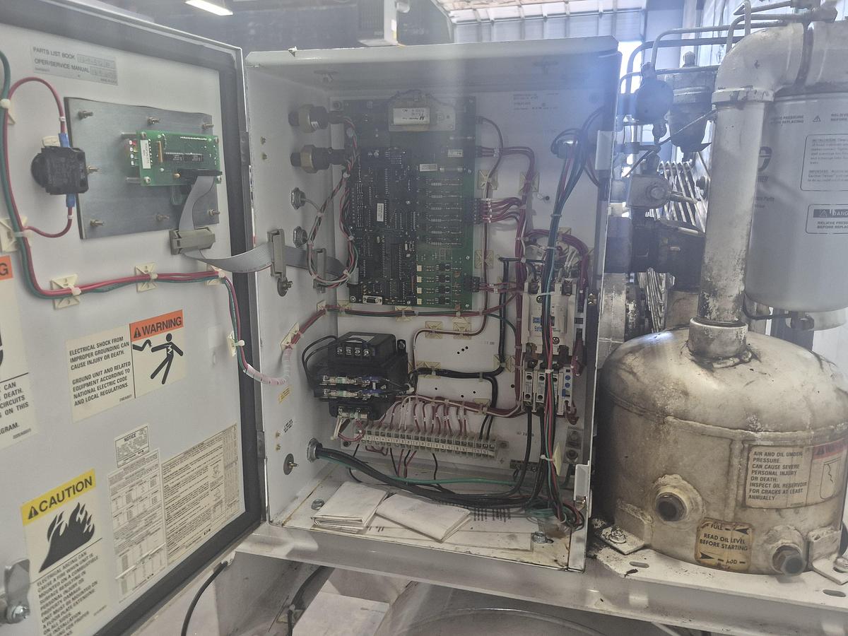 Used Gardner Denver Electra-Saver II Rotary Screw Air Compressor