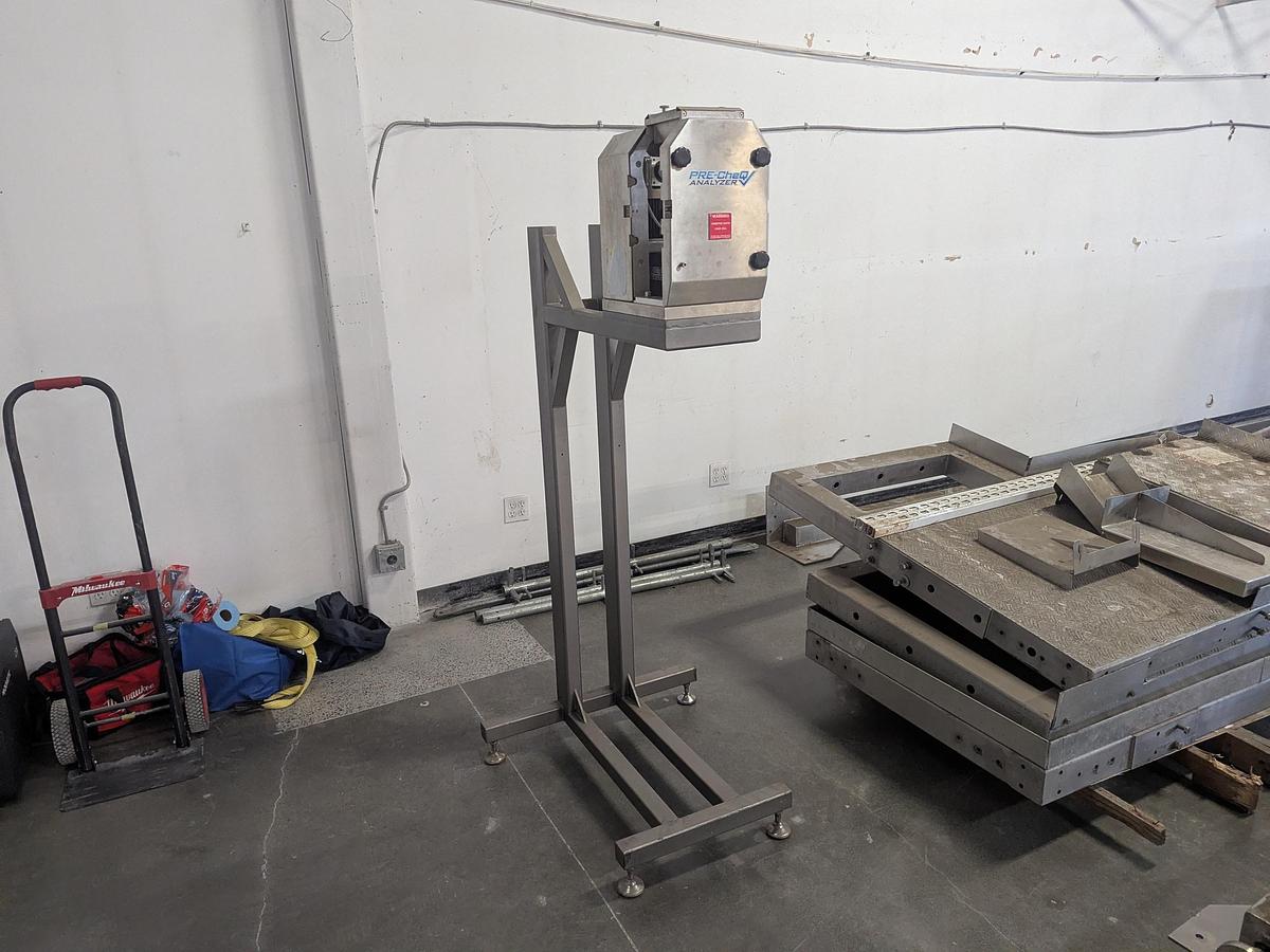 Used Weighpack Primo 14 Head Scales with Platform and PreCheq Analyzer