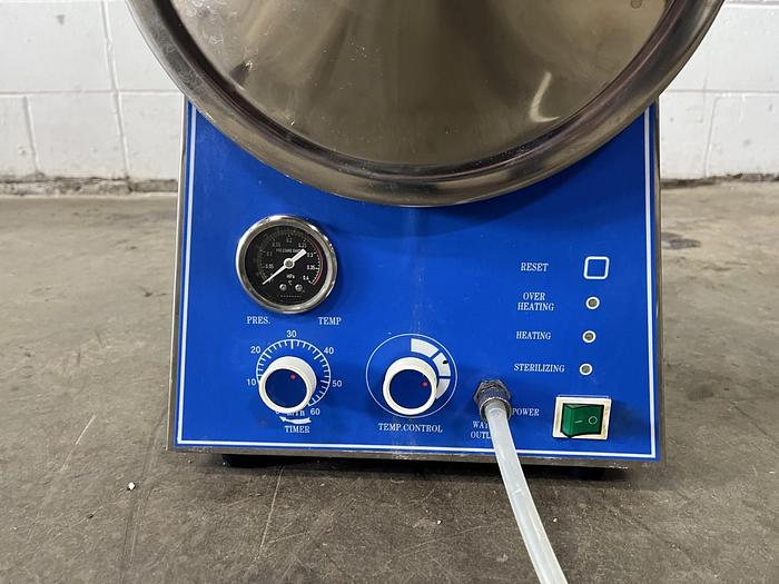 Used TM-T24J Table Top 24L Autoclave