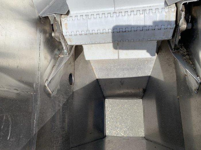 Used 8' Cleated Incline Conveyor