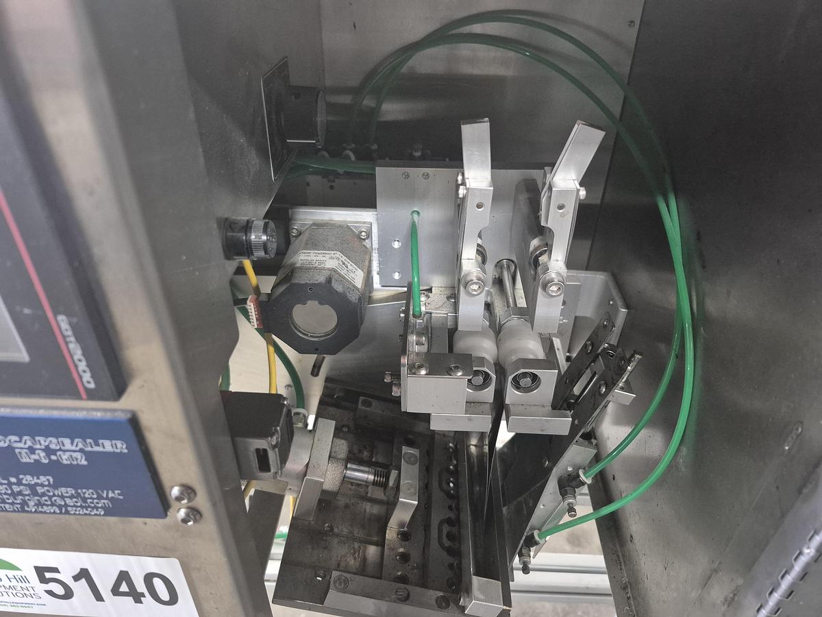 Used Marburg M-6-GT2 Neckband Applicator