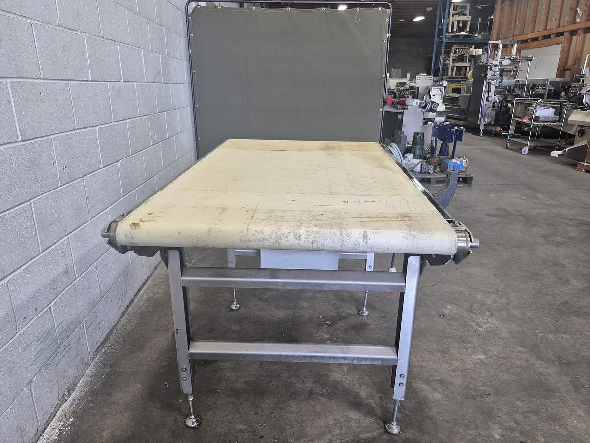 Used 4.75 ft Flat Belt Conveyor