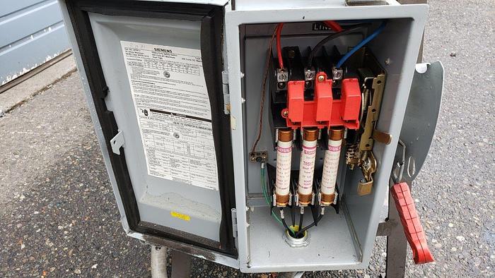 Used Nordson 3700V Hot Melt Adhesive System