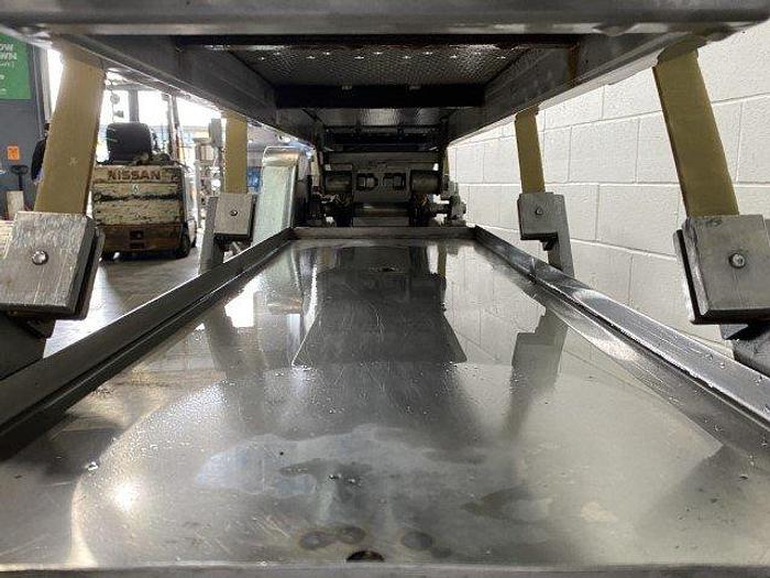 Used 9' Shaker Conveyor