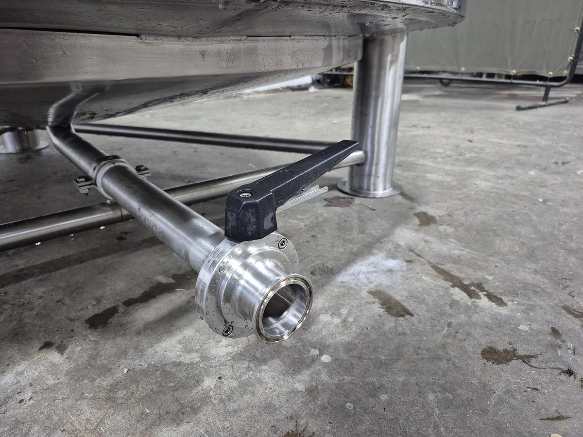 Used 700 Gallon Processing Tank