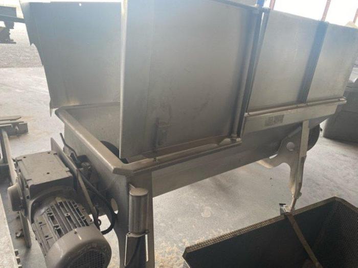 Used Weiler 16VSC Vertical Screw Conveyor