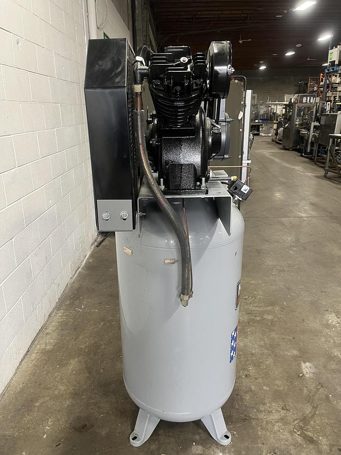 Used King 7.5hp Vertical Air Compressor
