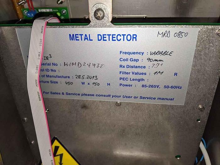 Used Loma IQ3+ Metal Detector Conveyor