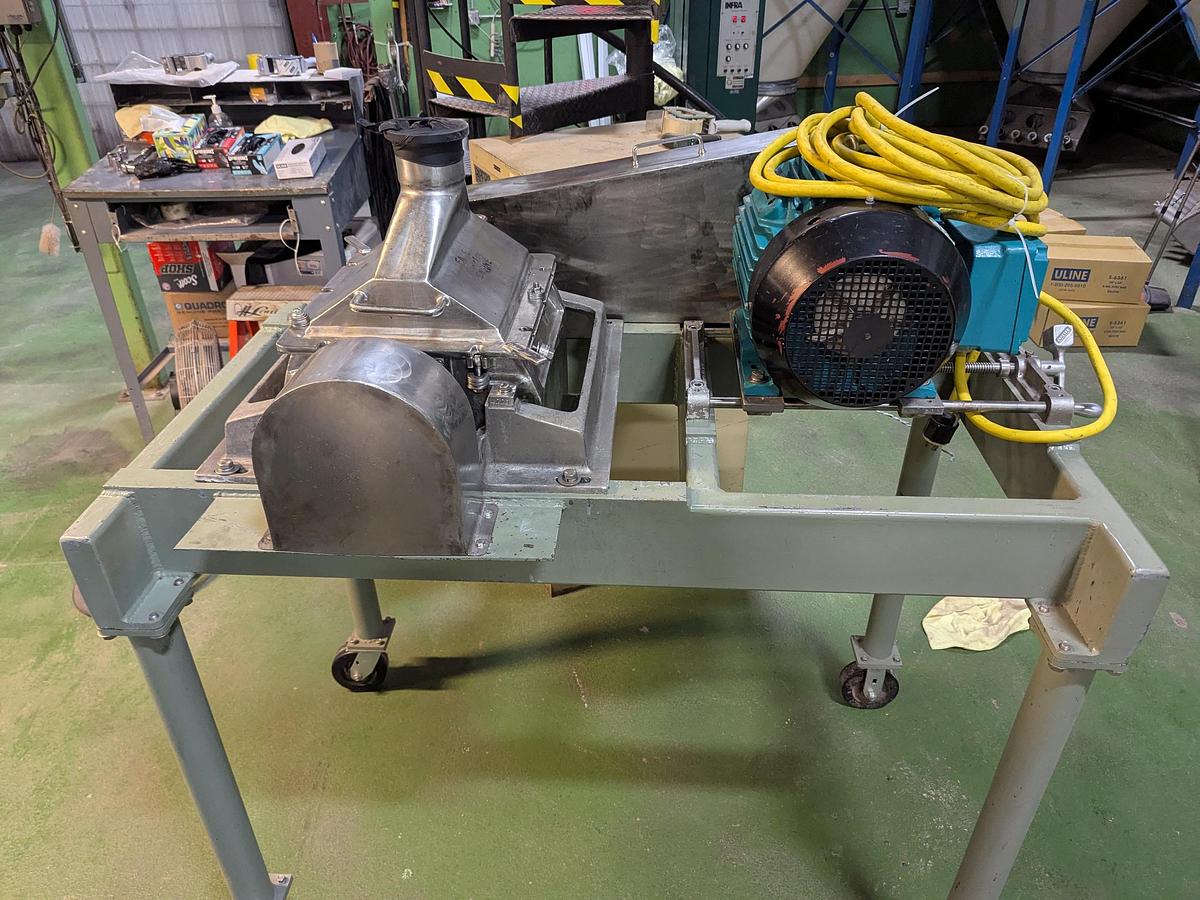 Used Fitzmill DKAS012 Comminutor Mill