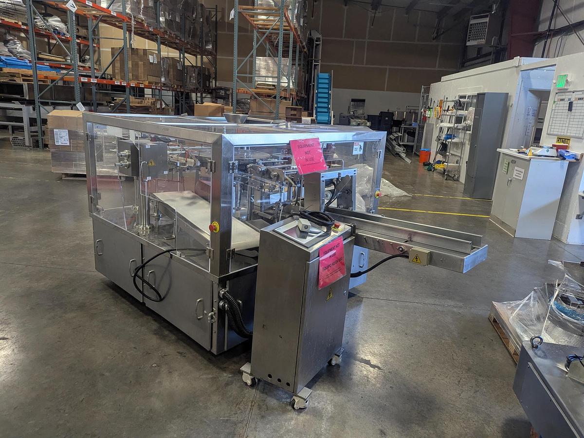 Used Pouch Filler With 20 Head Scales