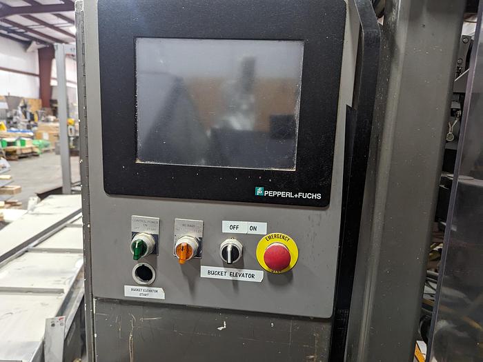 Used Triangle Bagger & Selectacom Scales FOR PARTS