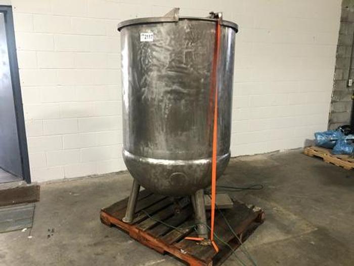 Used 200 Gallon Stainless Steel Tank