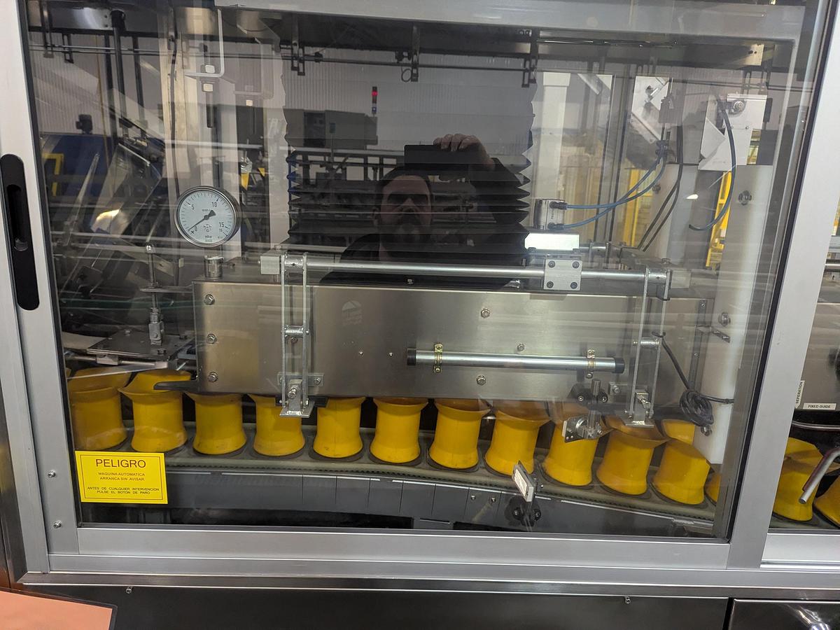 Used Posimat Bottle Silo and BI-N-35 Unscrambler