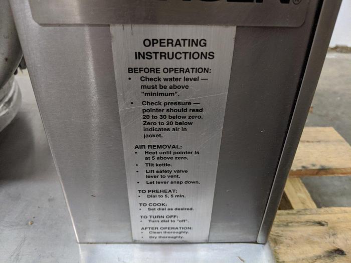 Used Groen TDB 20 Qt Jacketed Electric Tilting Kettle