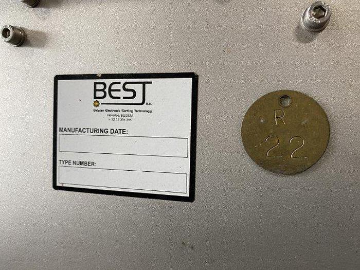 Used BEST 6' Shaker Conveyor