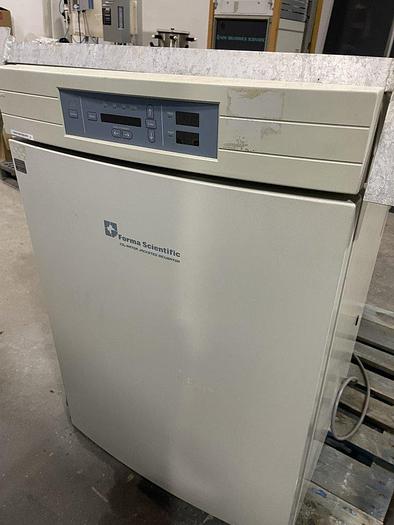 Used Forma Scientific CO2 Water-Jacketed Incubator
