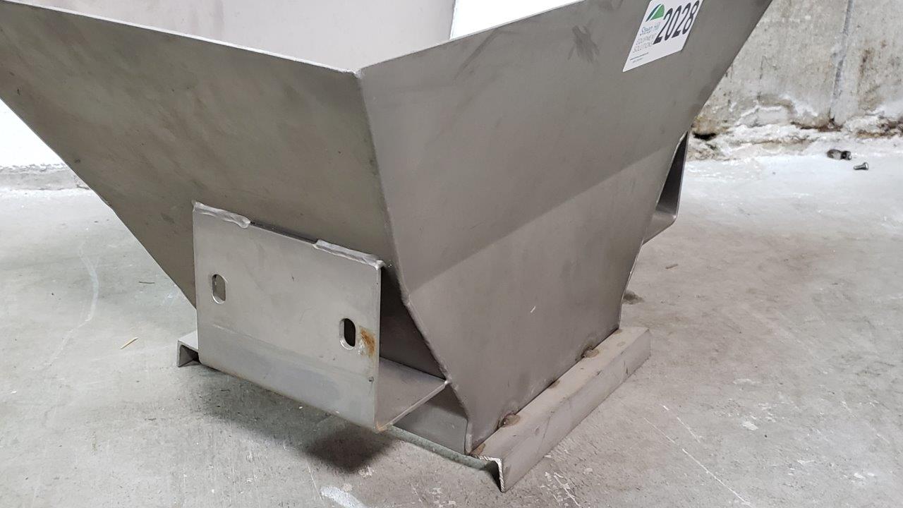 Used 9 Gallon SS Hopper