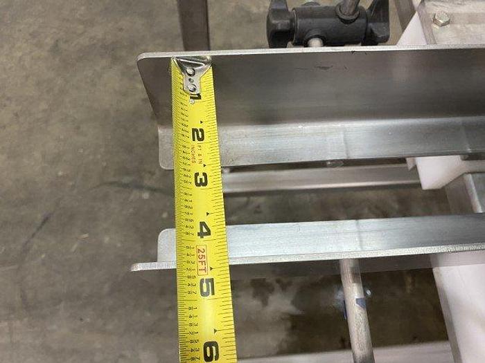 Used Lakewood Manual Clamshell Filler