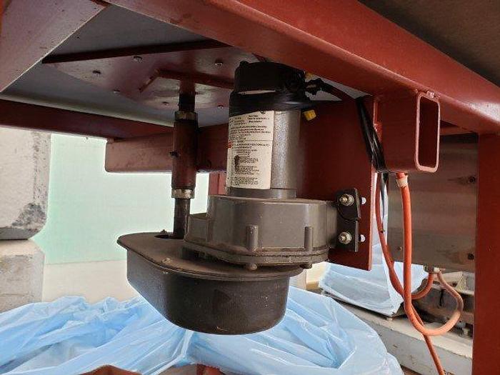 Used Rotating Berry Feeder