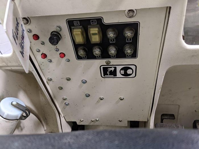 Used Tennant 7200 Riding Floor Scrubber