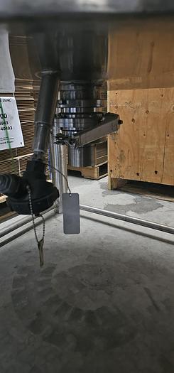 Used Cherry-Burrell 170-Gallon SS Agitated Tank