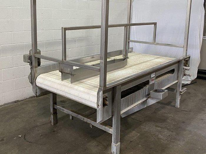 Used VMW 8' Sorting Conveyor