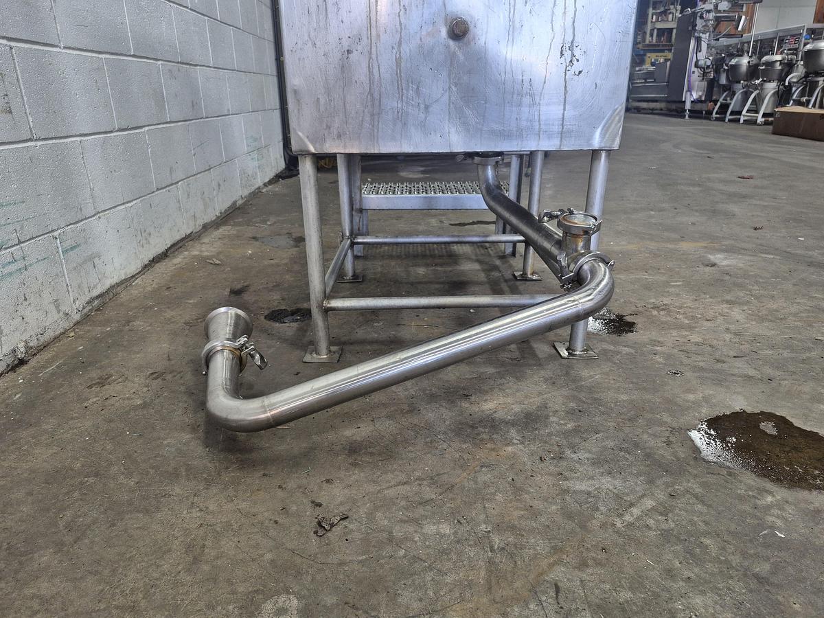 Used Balance Tank w/ Strainer Screen Bottom