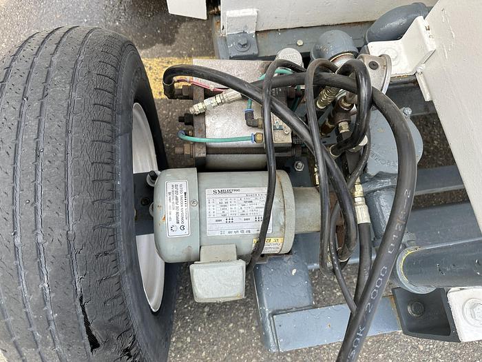 Used APV-Baker Perkins F23215 Twin Screw Extruder