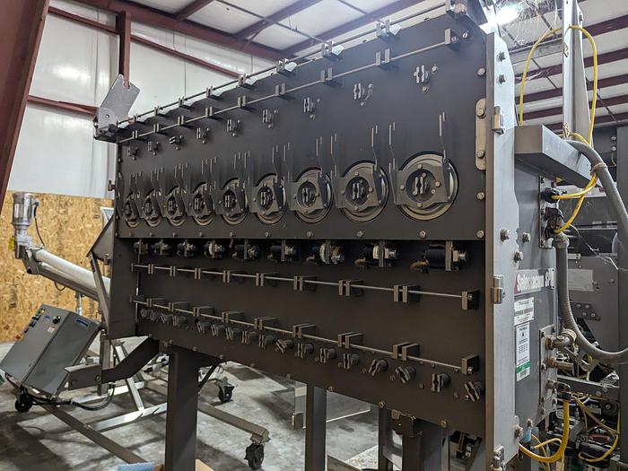 Used Triangle Bagger & Selectacom Scales FOR PARTS