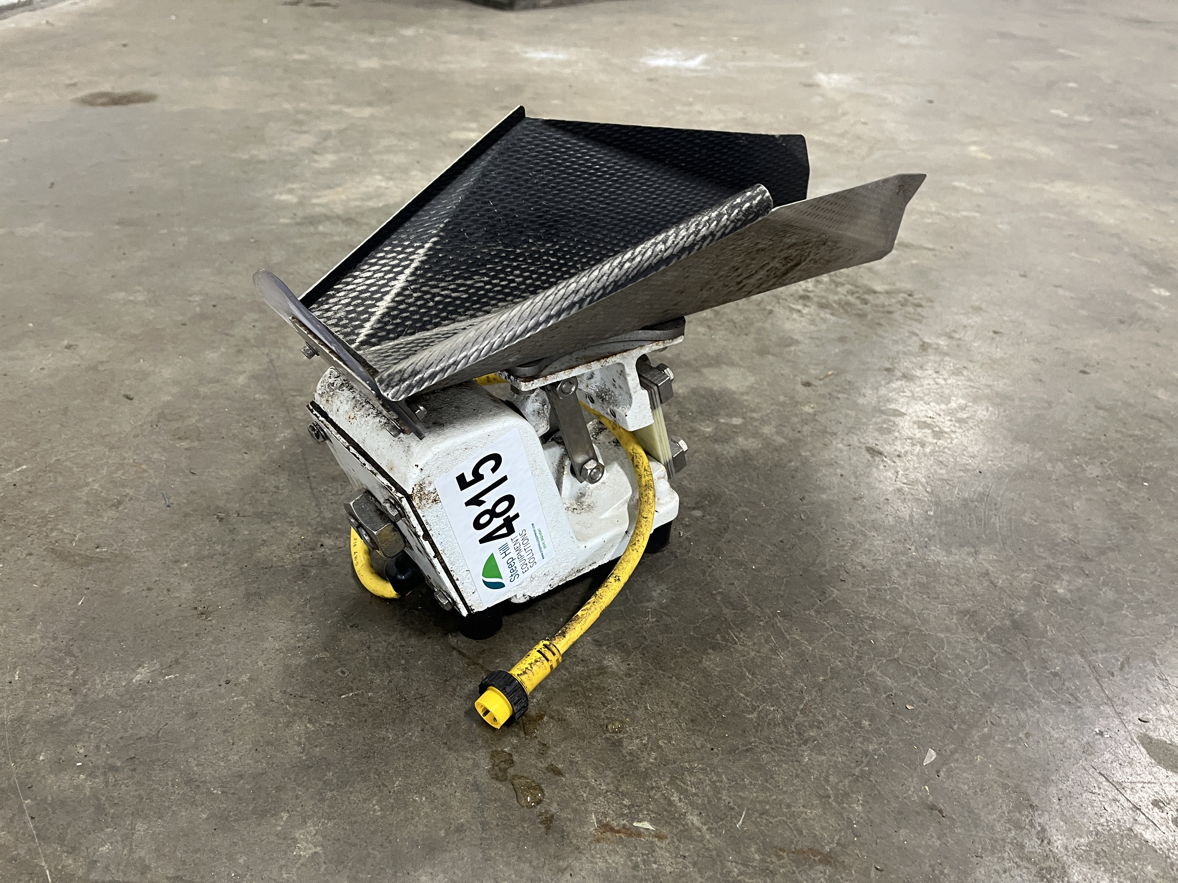 Used Eriez KHS-5 Electromagnetic Vibratory Feeder Drive