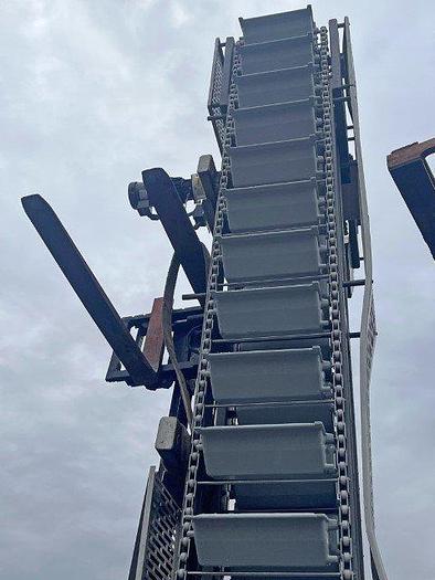 Used Smalley 16' High Bucket Lift Elevator