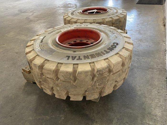 Used Continental CSE-Robust SC18 Forklift Tires