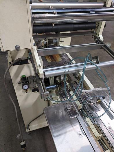 Used Sinlon SL-8700H Flow Wrapper