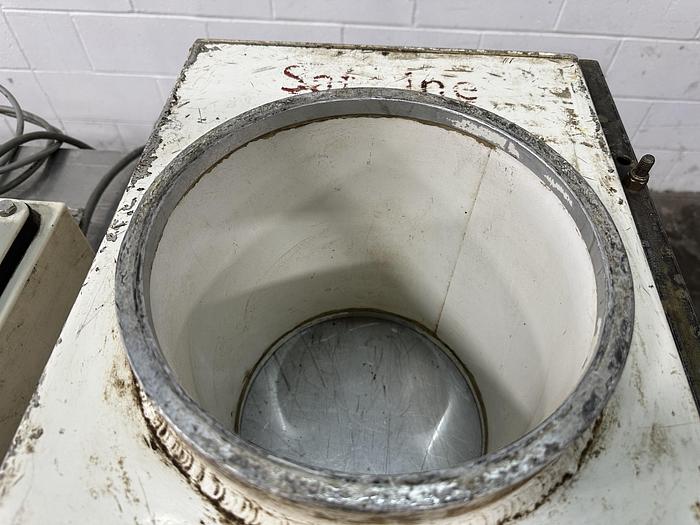 Used Safeline PowerPhase Plus Metal Detector