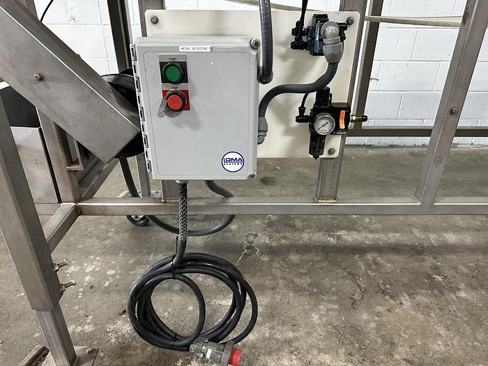 Used Loma Metal Detector IQ2