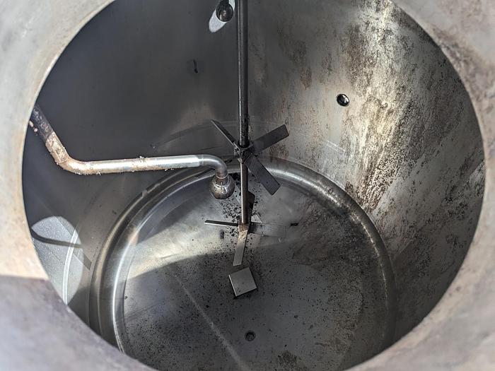 Used Paul Mueller SS Tank with Agitation