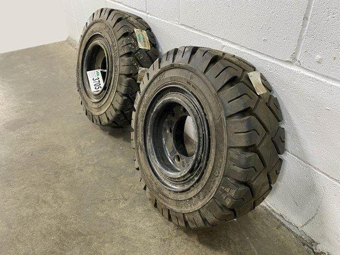 NEW Solideal Xtreme RES Forklift Tires (2)