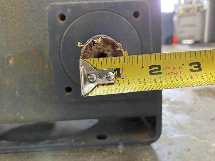 Used Hub City 383 PowerCube Worm Gear Drive